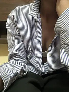 Modelbigbobs's cam snapshot