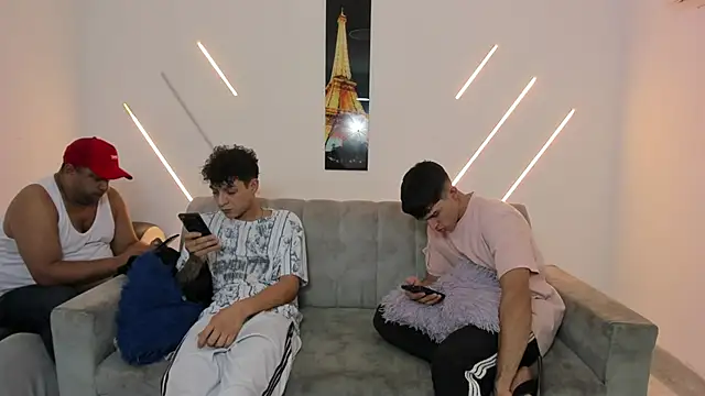 brutal_sex_room2k's cam snapshot