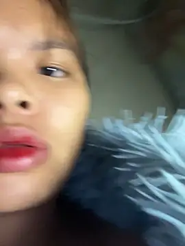 hello-cute's cam snapshot