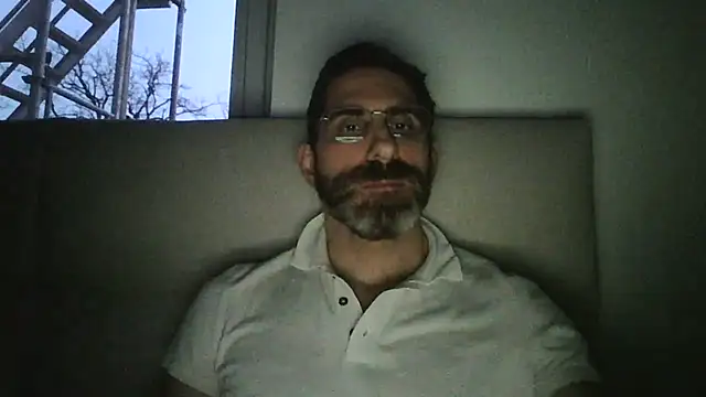 alcatraz009's cam snapshot