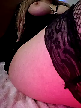 Sophie_BbC_Squirt's cam snapshot