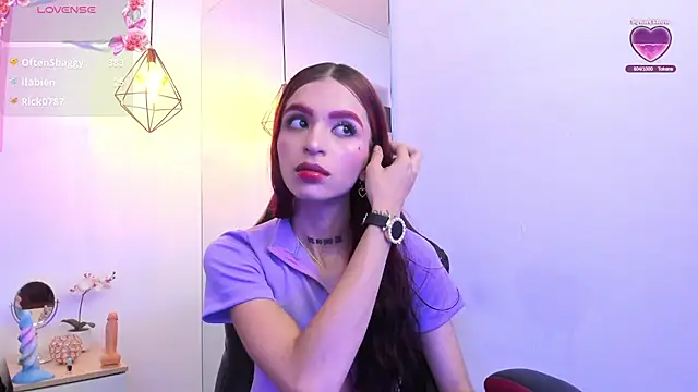 april_jones05's cam snapshot