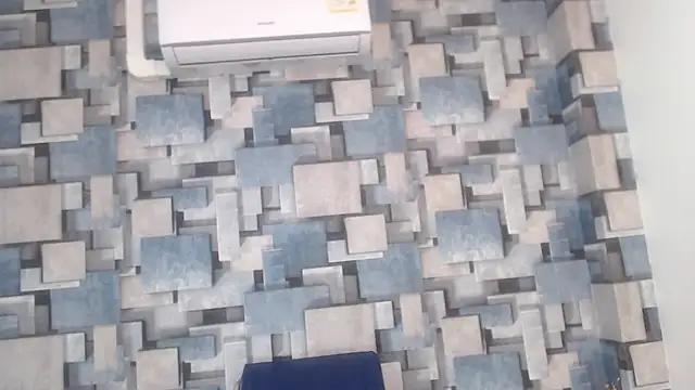 angel_dthroatt's cam snapshot