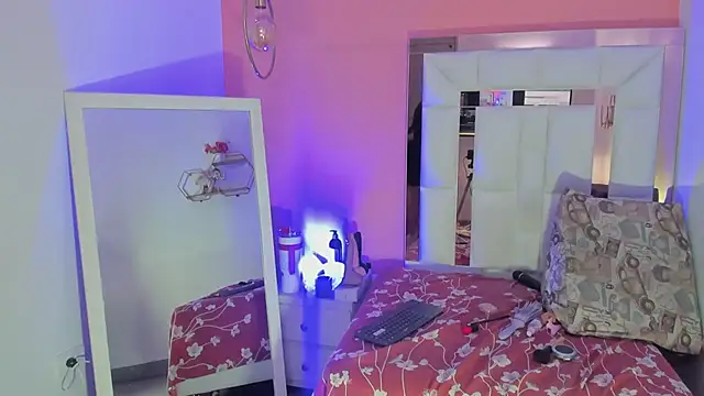 Alanna_hot3 live sex cam