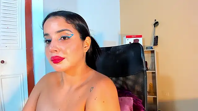 Violetta_0's cam snapshot