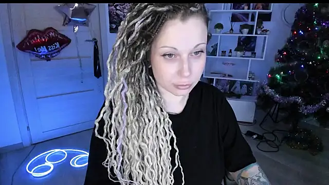 HoneySallyMoore's cam snapshot