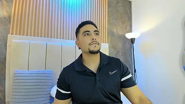 marcus_harris live sex cam