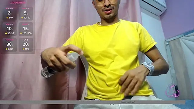 Ares_funn live sex cam