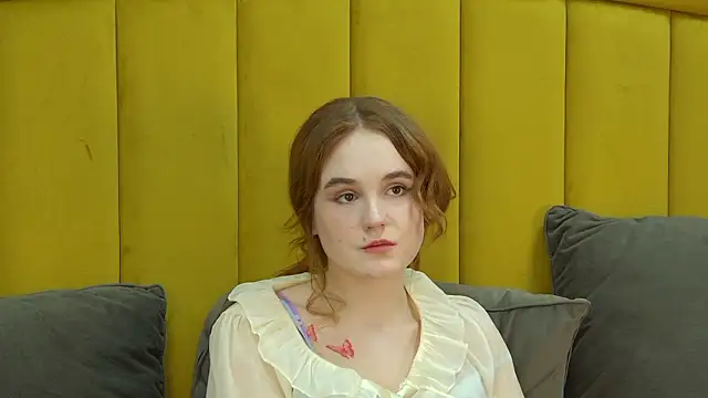 AmyRoy's cam snapshot