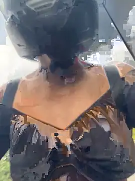 TaylorrHill's cam snapshot