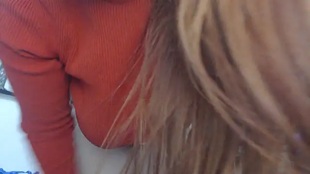 AnnaBellaLuckyXOXO live sex cam