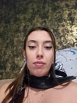 Virgin_Pussy_SquirtX live sex cam