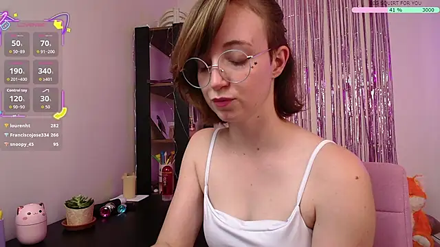 Elise_Nyx's cam snapshot