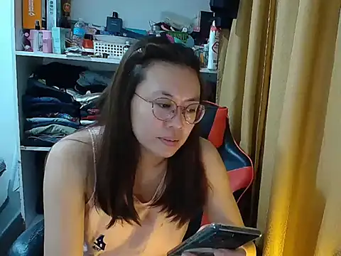 crizzybel's cam snapshot