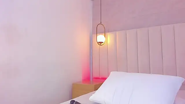 kosmic_Angel's cam snapshot