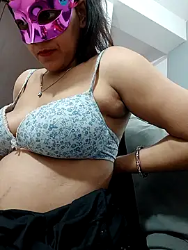 Shivani_hotty's cam snapshot