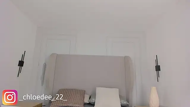 chloe_d's cam snapshot