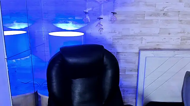 Emir_Ozan_ live sex cam