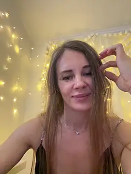 LucieMack's cam snapshot