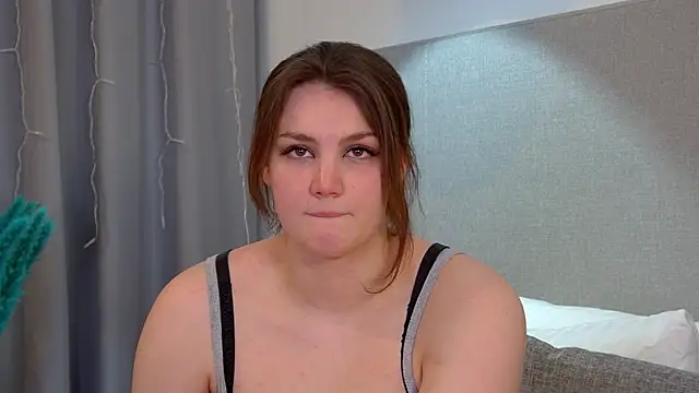 KarenClarks live sex cam