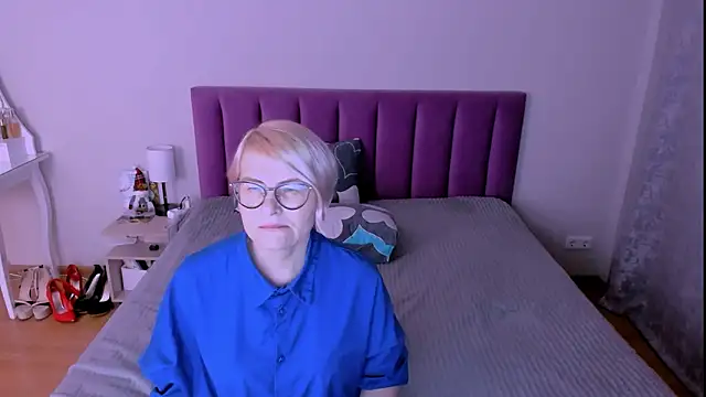 sabrinamacmarren's cam snapshot