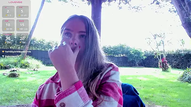 Angiehuston1 live sex cam