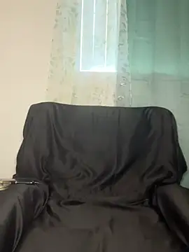 _foreigntitts's cam snapshot