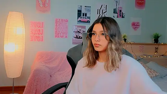 dinnerwithflowers's cam snapshot