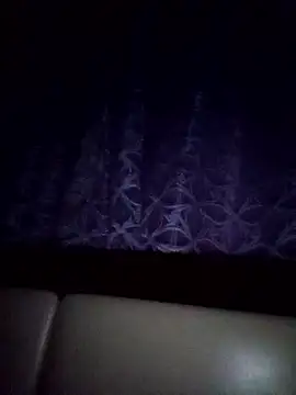 LeilaSaint live sex cam