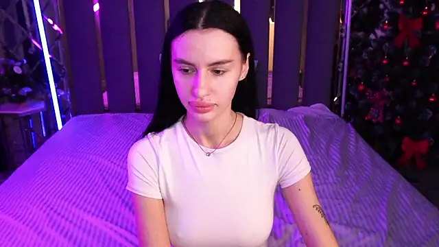 Snow_WhiteeeX live sex cam
