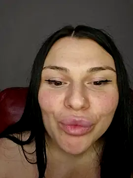 9Alice's cam snapshot