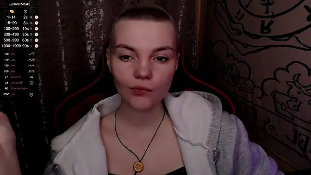 KrisNeal's cam snapshot