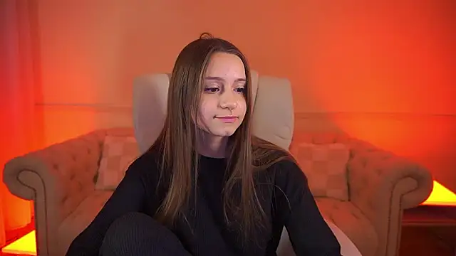 TinyNatalie's cam snapshot