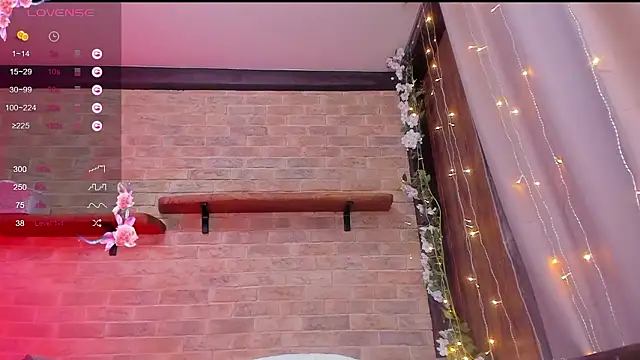 lizzyvixxxx's cam snapshot