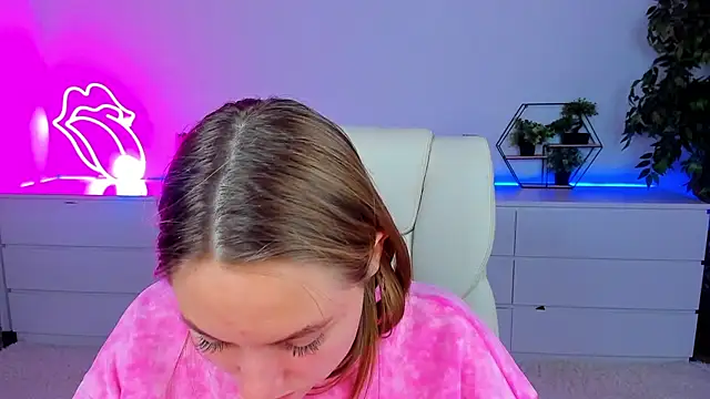 MilaAddams's cam snapshot