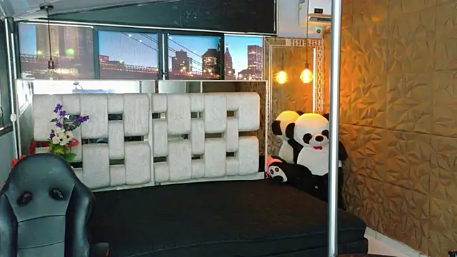 Kygo_Williams live sex cam