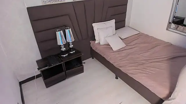 Sofi_Perez_'s cam snapshot