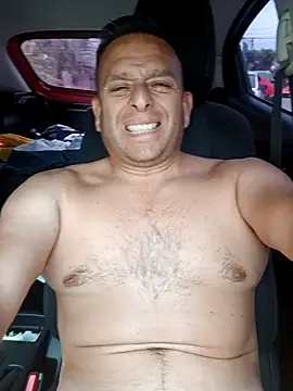 chicoguapo8 live sex cam