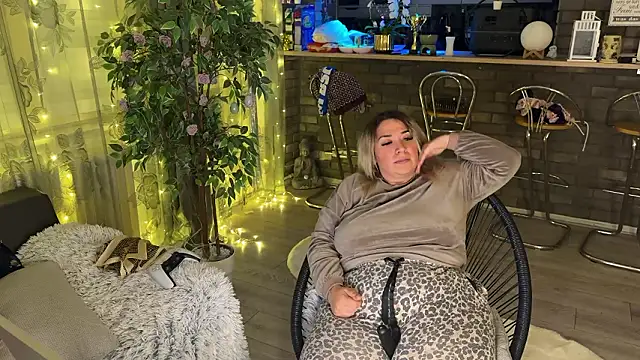 Monageil live sex cam