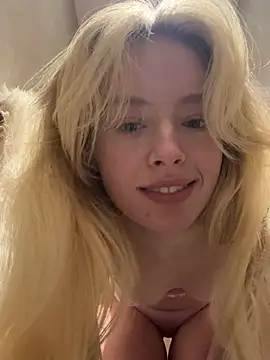 SunnyShiney live sex cam