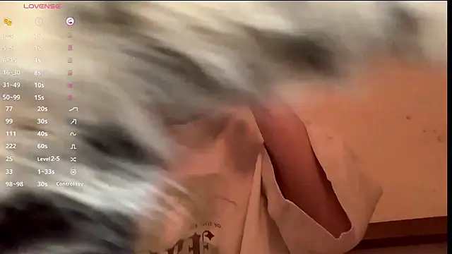 LorRebak live sex cam