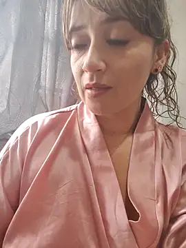 tata_sanz_ live sex cam