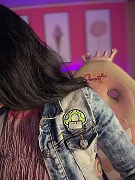 Sasha-18's cam snapshot