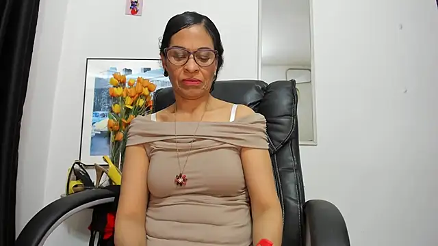 Aries_Mature's cam snapshot