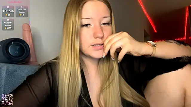 PandaFluff's cam snapshot