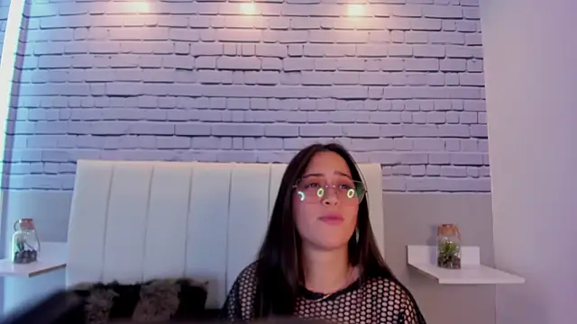 SophieeMoore live sex cam