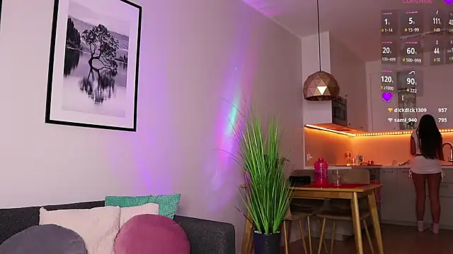 babyyyVal live sex cam