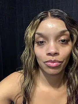 Rakiyahcharms live sex cam