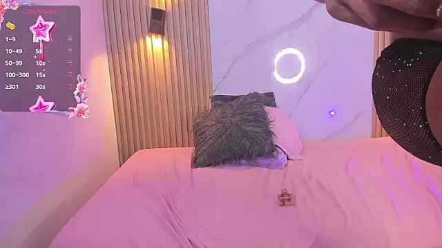 Valentinaliux_ live sex cam