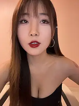 xiaoting_a's cam snapshot